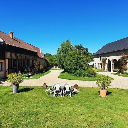 Appartamento Domaine Des Medards Beaulieu-sur-Loire Esterno foto